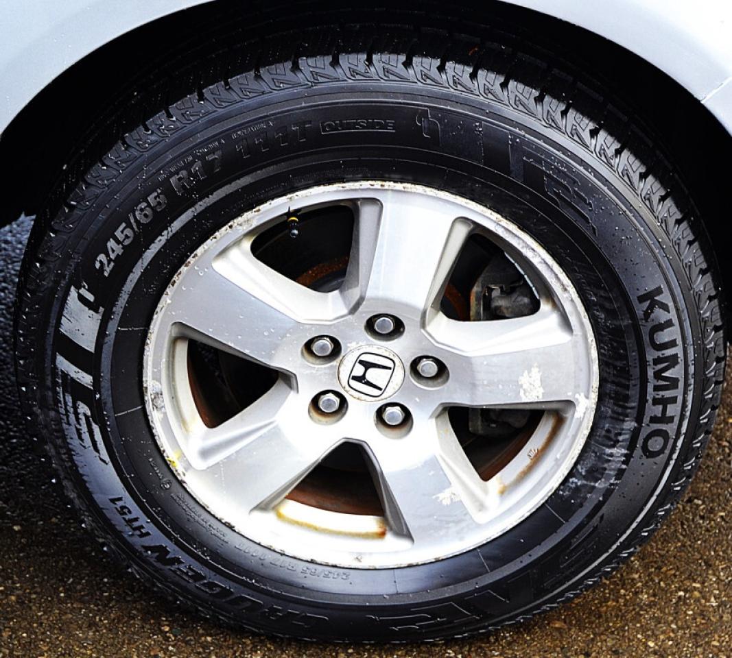 2011 Honda Pilot LX 4dr 4x4 Automatic Photo