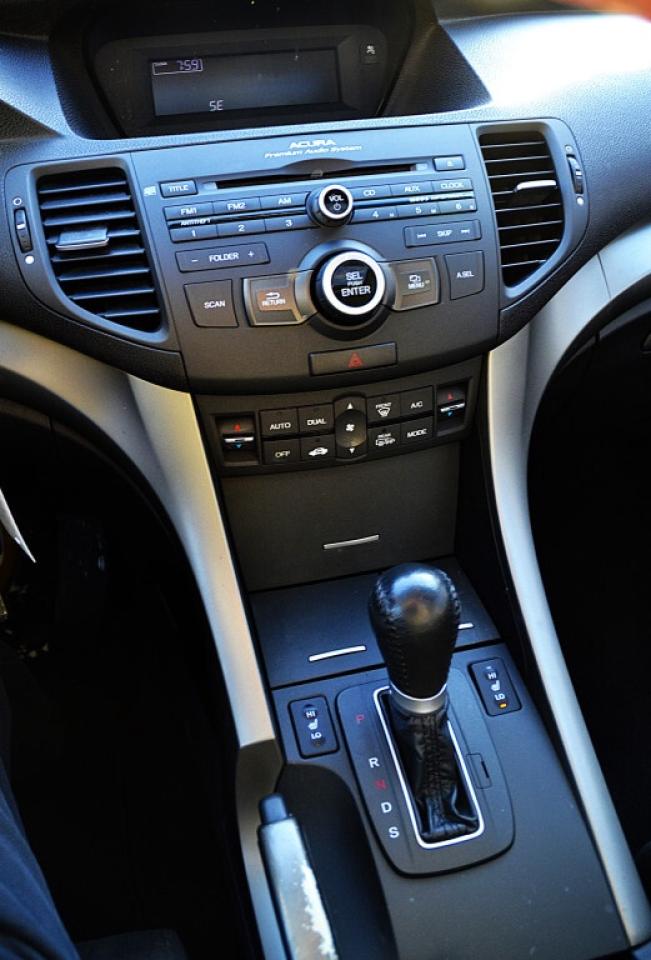 2009 Acura TSX Base 4dr Sedan AUTOMATIC Photo