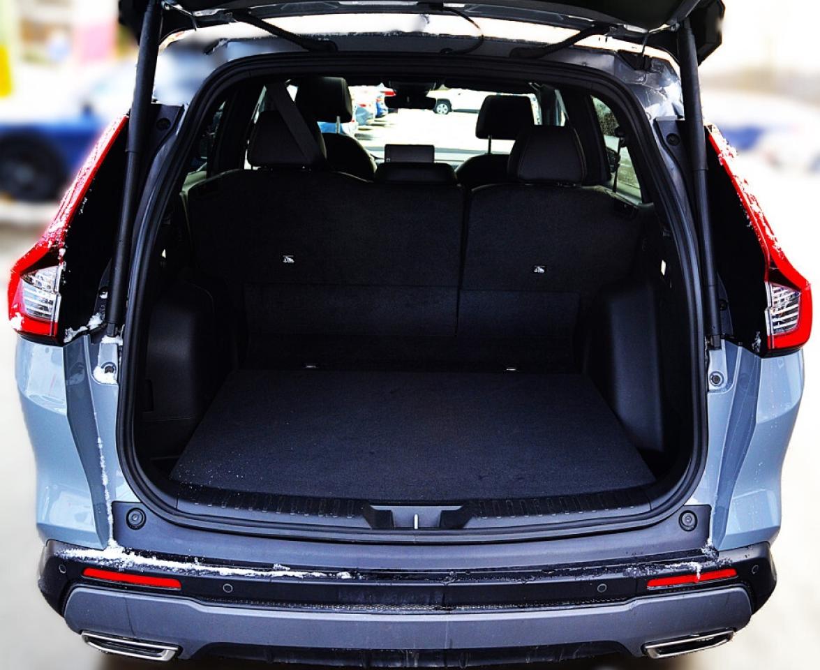 2024 Honda CR-V Hybrid HYBRID Touring All-wheel Drive Photo