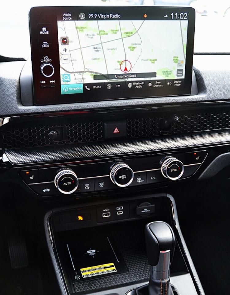 2024 Honda CR-V Hybrid HYBRID Touring All-wheel Drive Photo