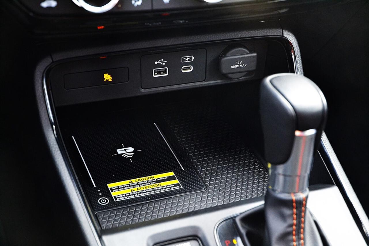 2024 Honda CR-V Hybrid HYBRID Touring All-wheel Drive Photo