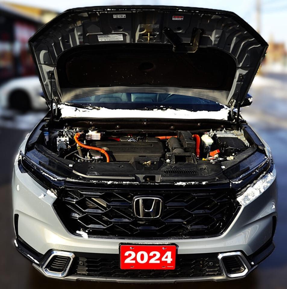 2024 Honda CR-V Hybrid HYBRID Touring All-wheel Drive Photo