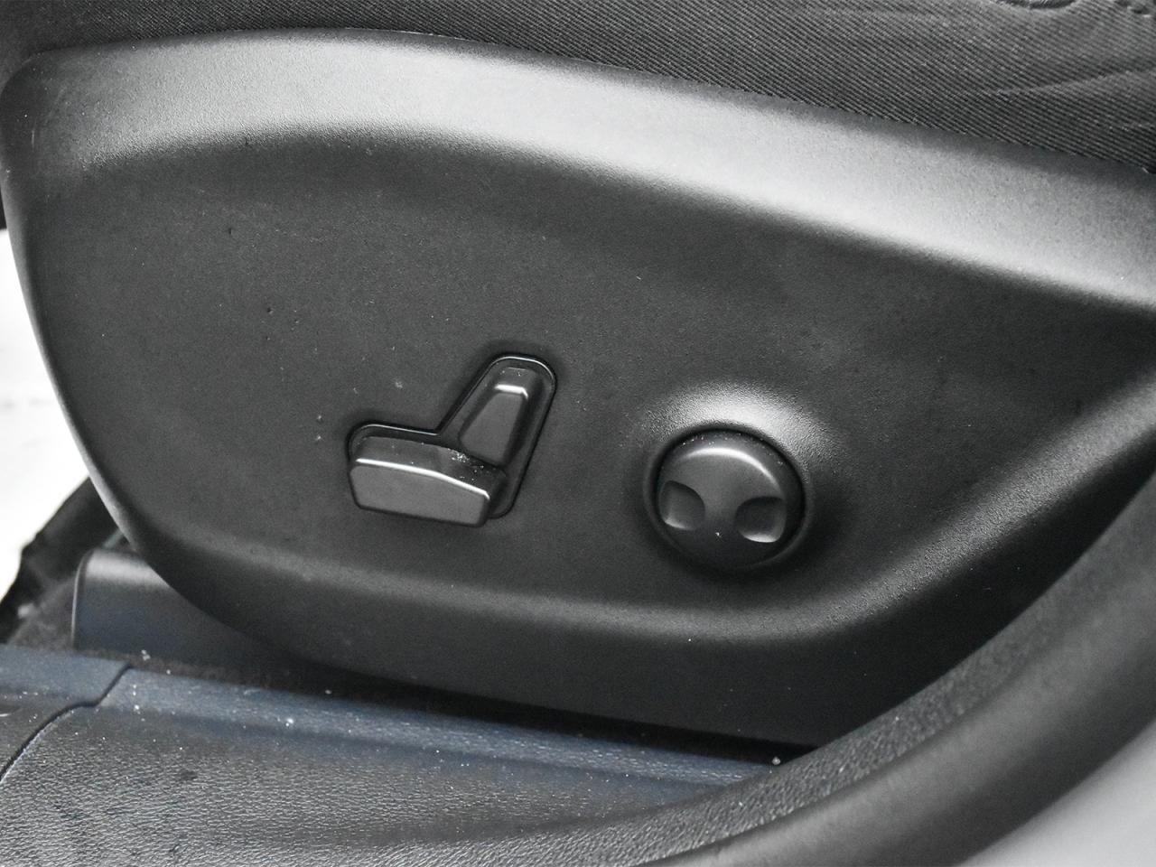 2022 Jeep Cherokee Trailhawk Photo