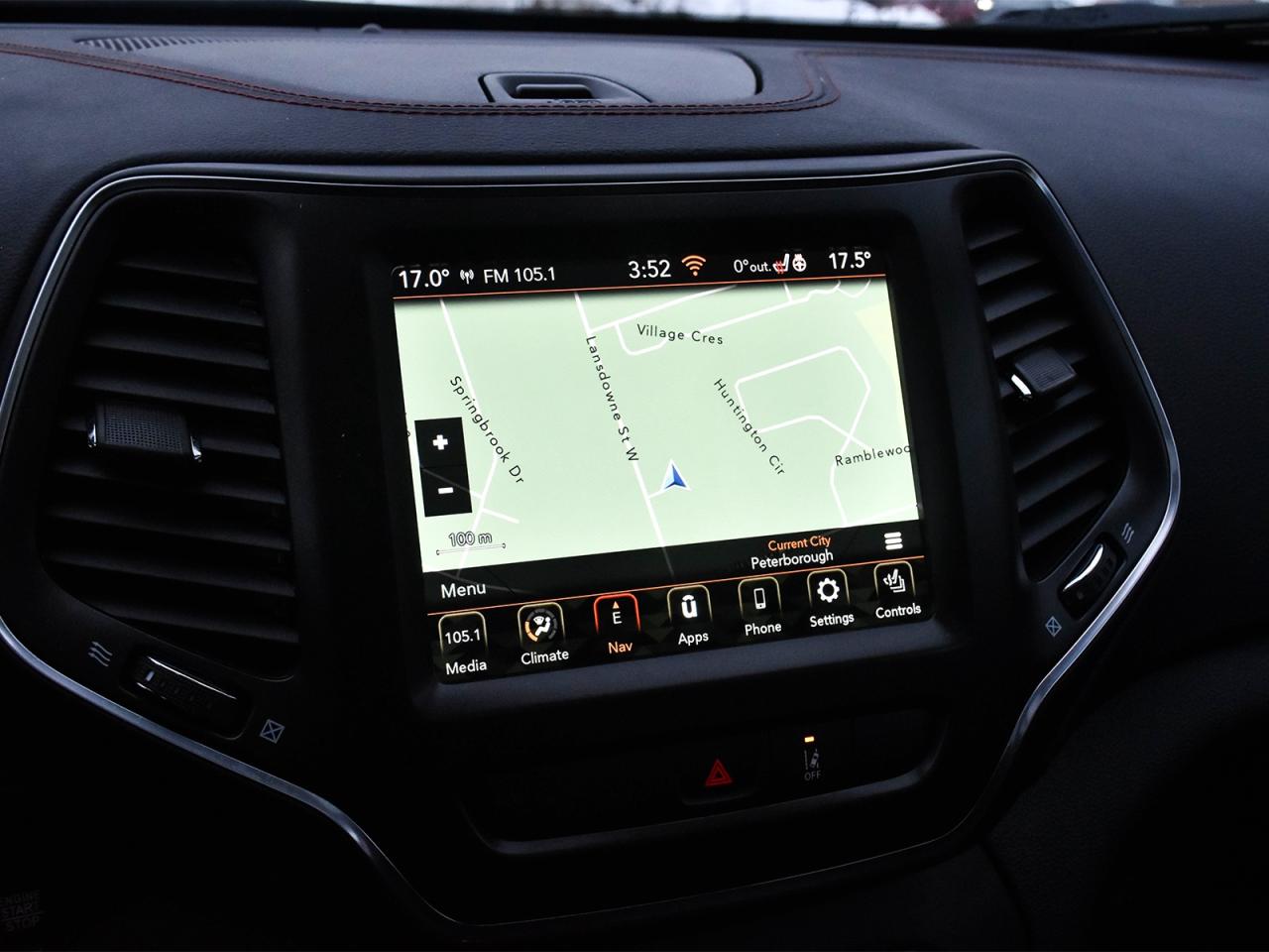 2022 Jeep Cherokee Trailhawk Photo