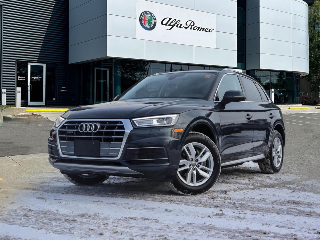 2020 Audi Q5 45 2.0T Komfort quattro 7sp S Tronic Photo0