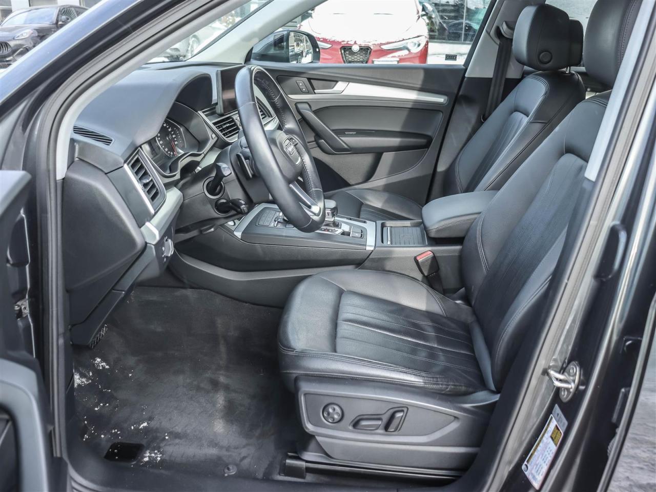 2020 Audi Q5 45 2.0T Komfort quattro 7sp S Tronic Photo