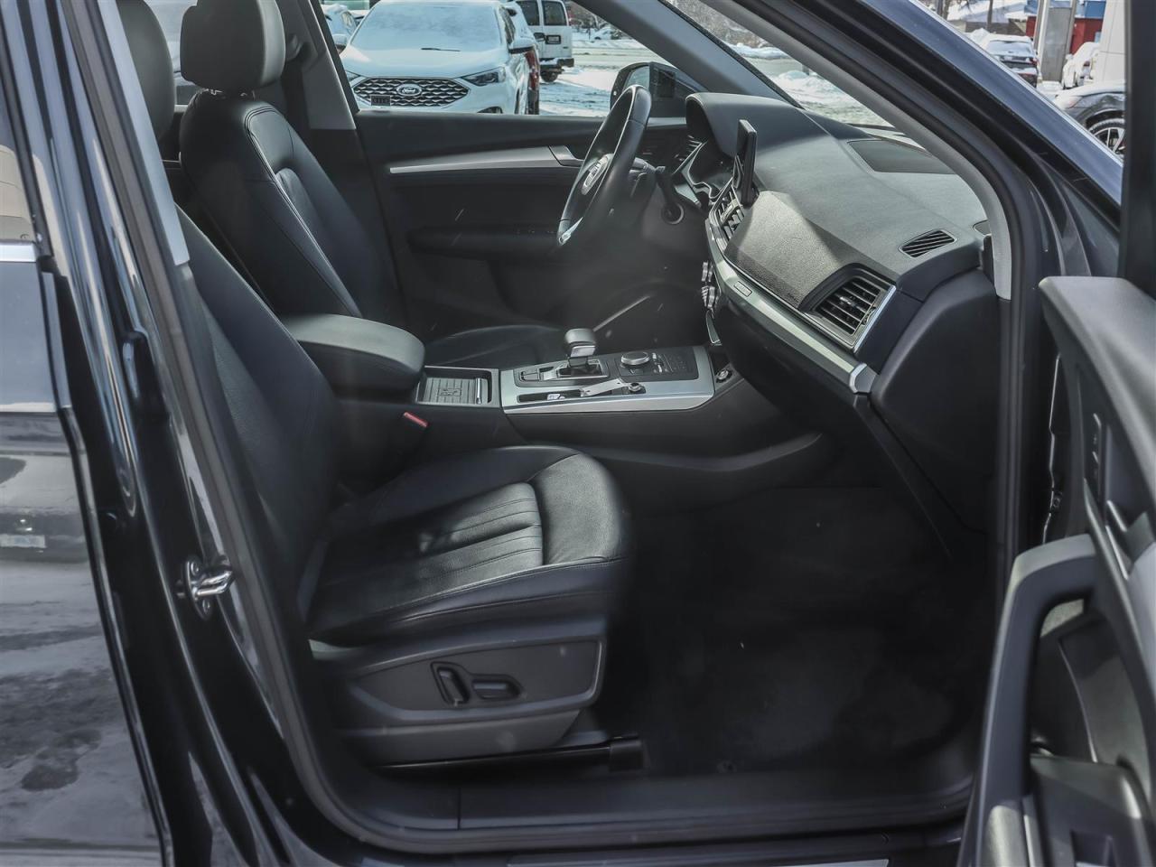 2020 Audi Q5 45 2.0T Komfort quattro 7sp S Tronic Photo