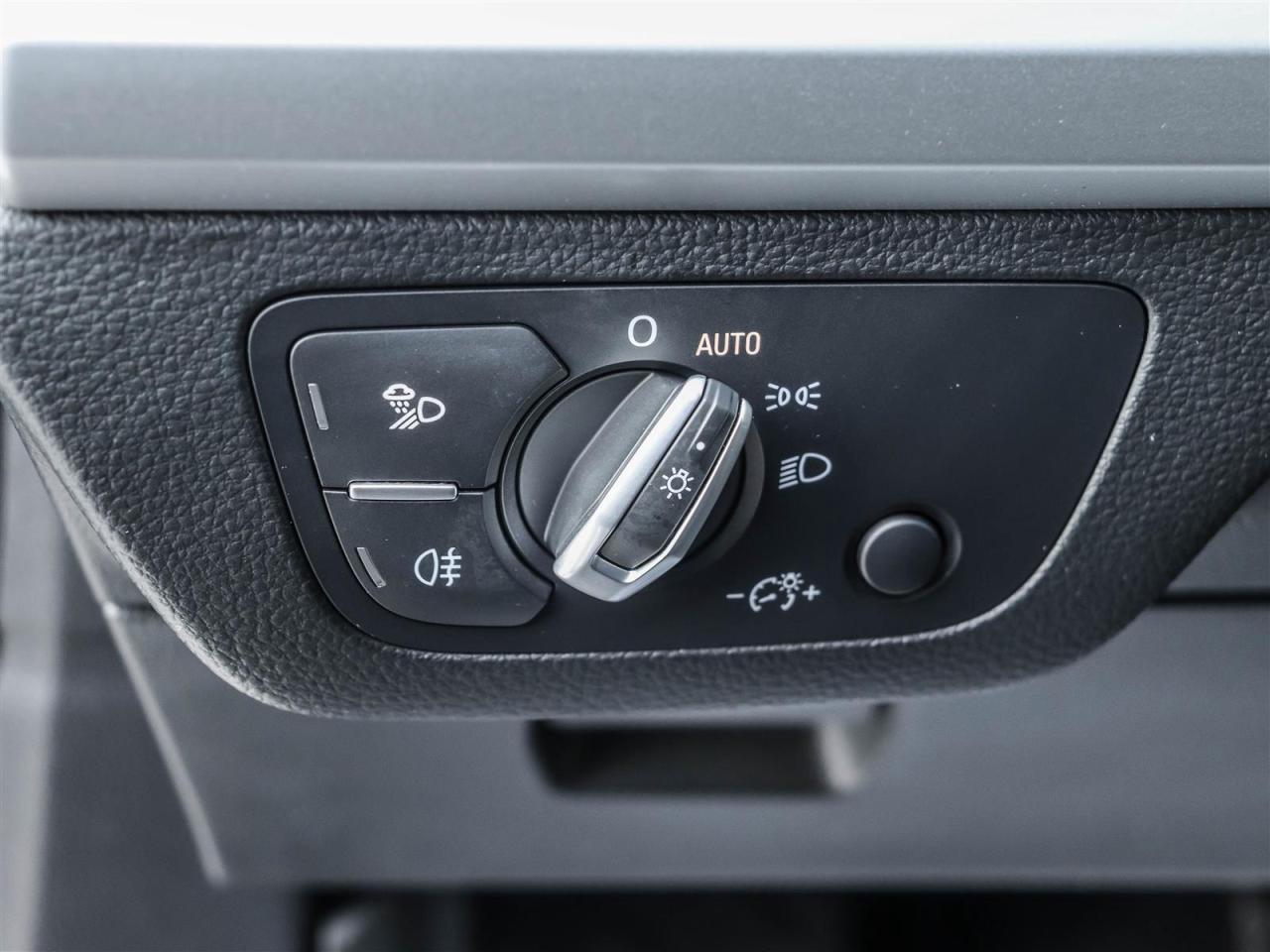 2020 Audi Q5 45 2.0T Komfort quattro 7sp S Tronic Photo