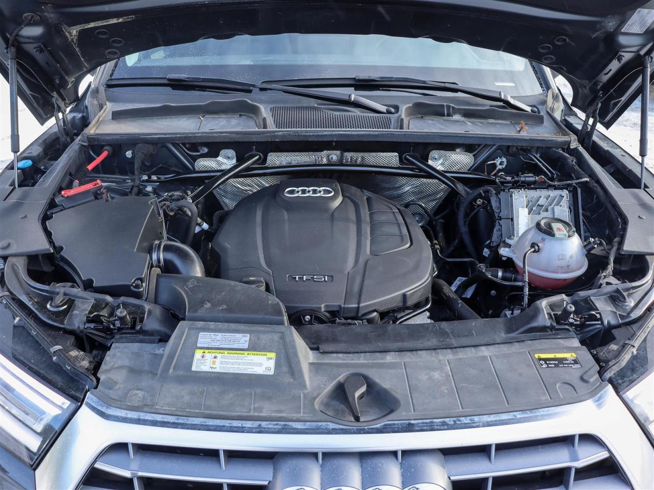 2020 Audi Q5 45 2.0T Komfort quattro 7sp S Tronic Photo