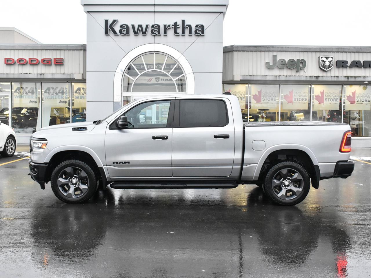 2024 RAM 1500 Built-to-Serve Edition Photo4