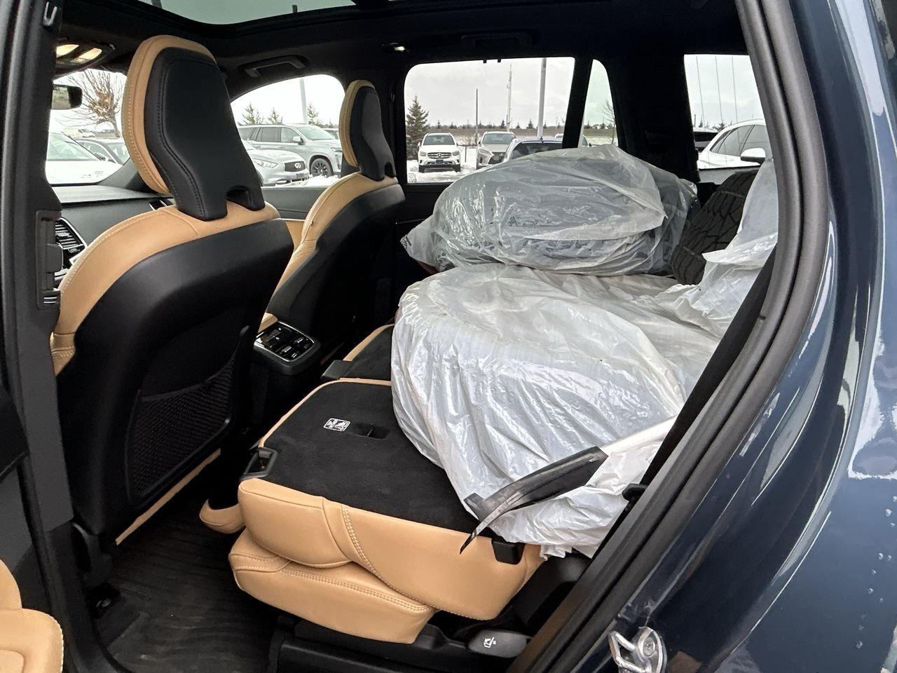 2024 Volvo XC90 B6 AWD Ultimate   Bright Theme Photo