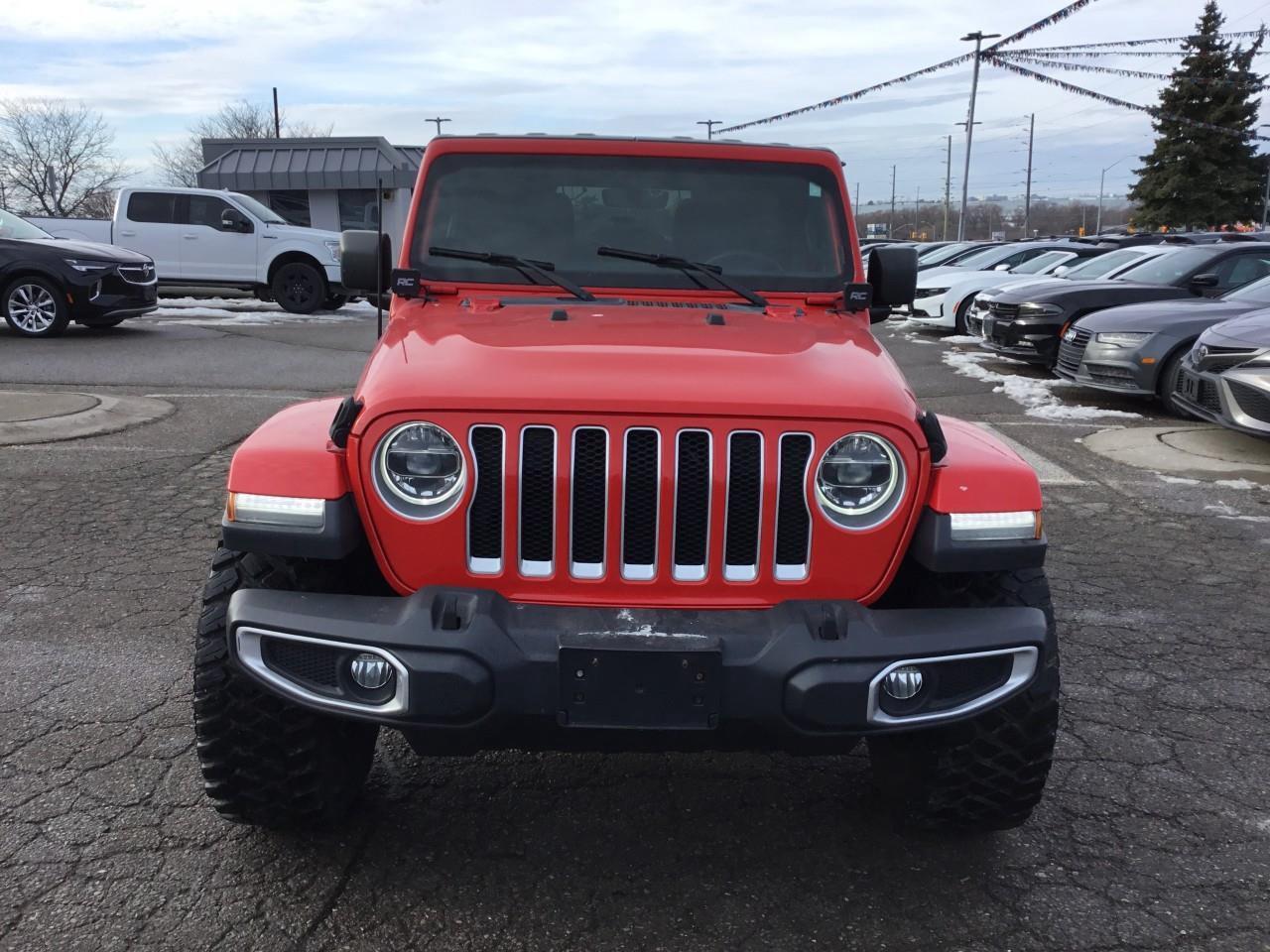 2018 Jeep WRANGLER UNLIMITED Sahara Photo