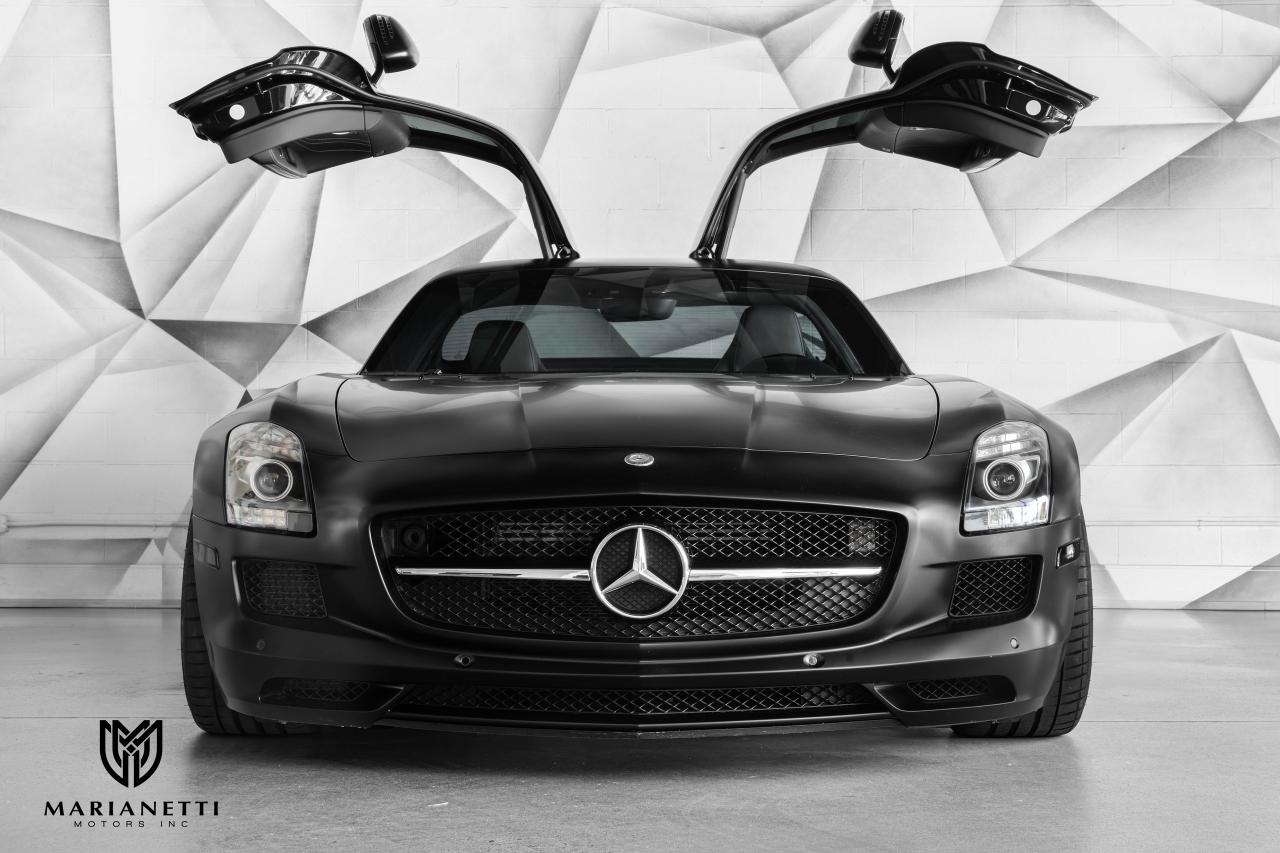 2011 Mercedes-Benz SLS AMG 2dr Cpe SLS AMG Photo2
