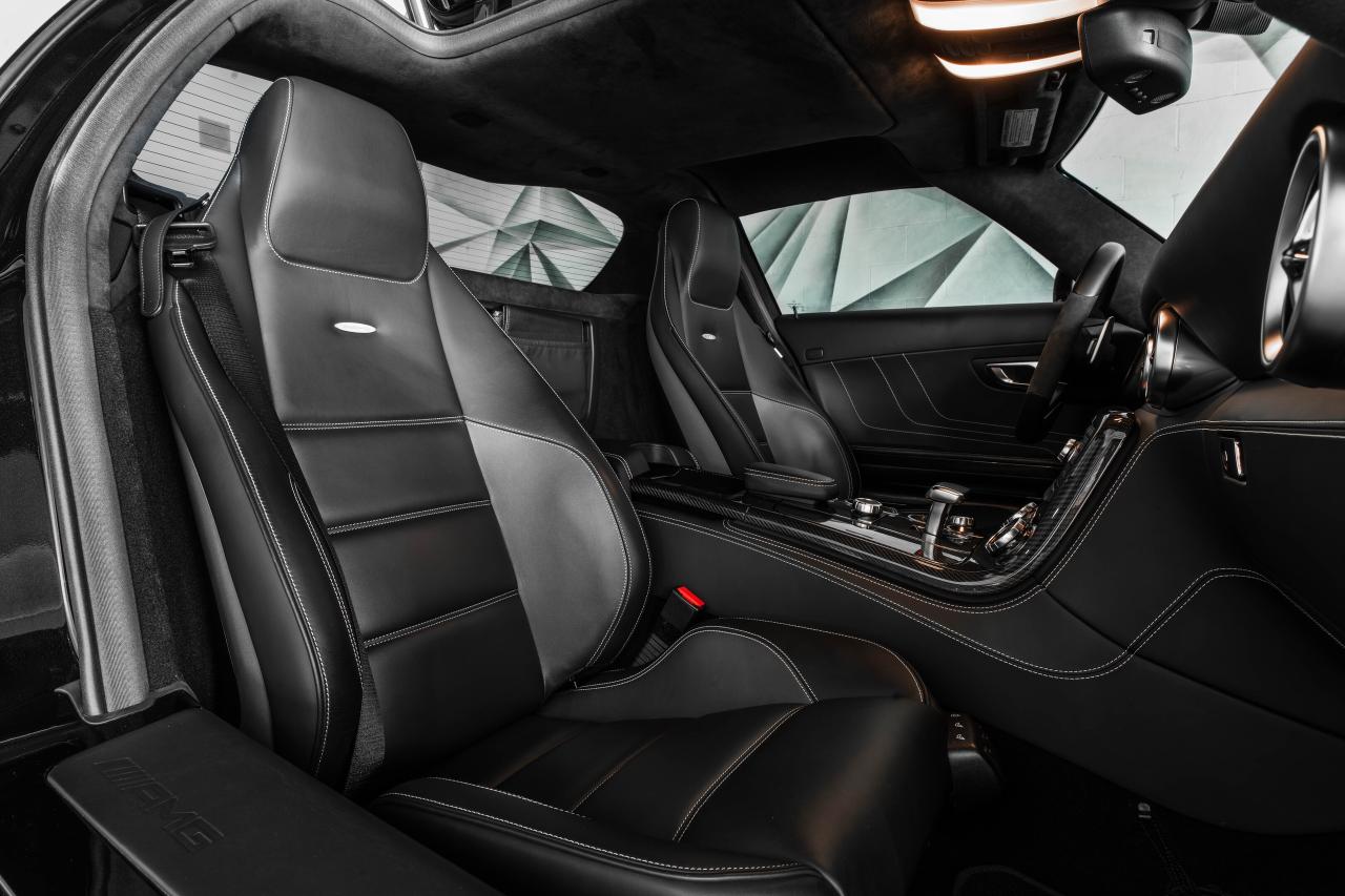 2011 Mercedes-Benz SLS AMG 2dr Cpe SLS AMG Photo