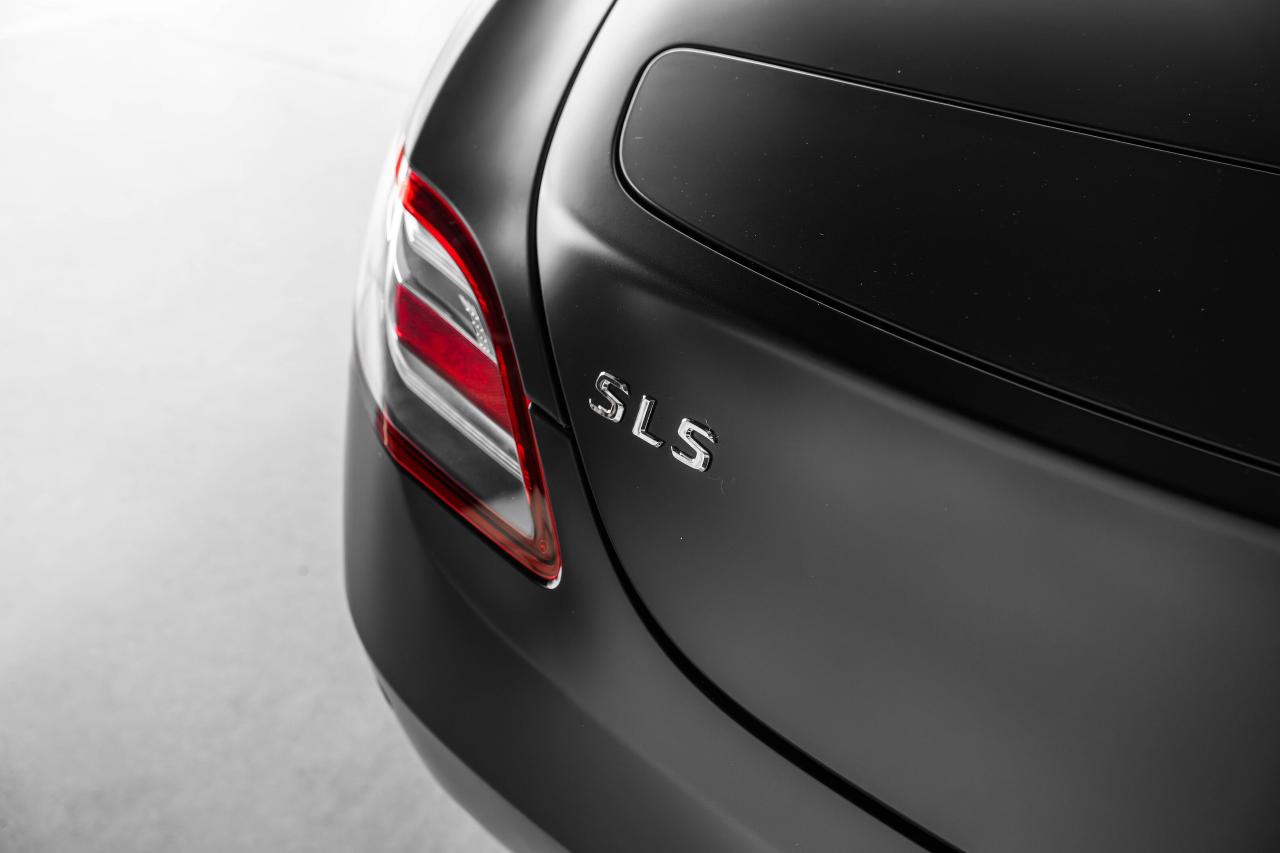 2011 Mercedes-Benz SLS AMG 2dr Cpe SLS AMG Photo