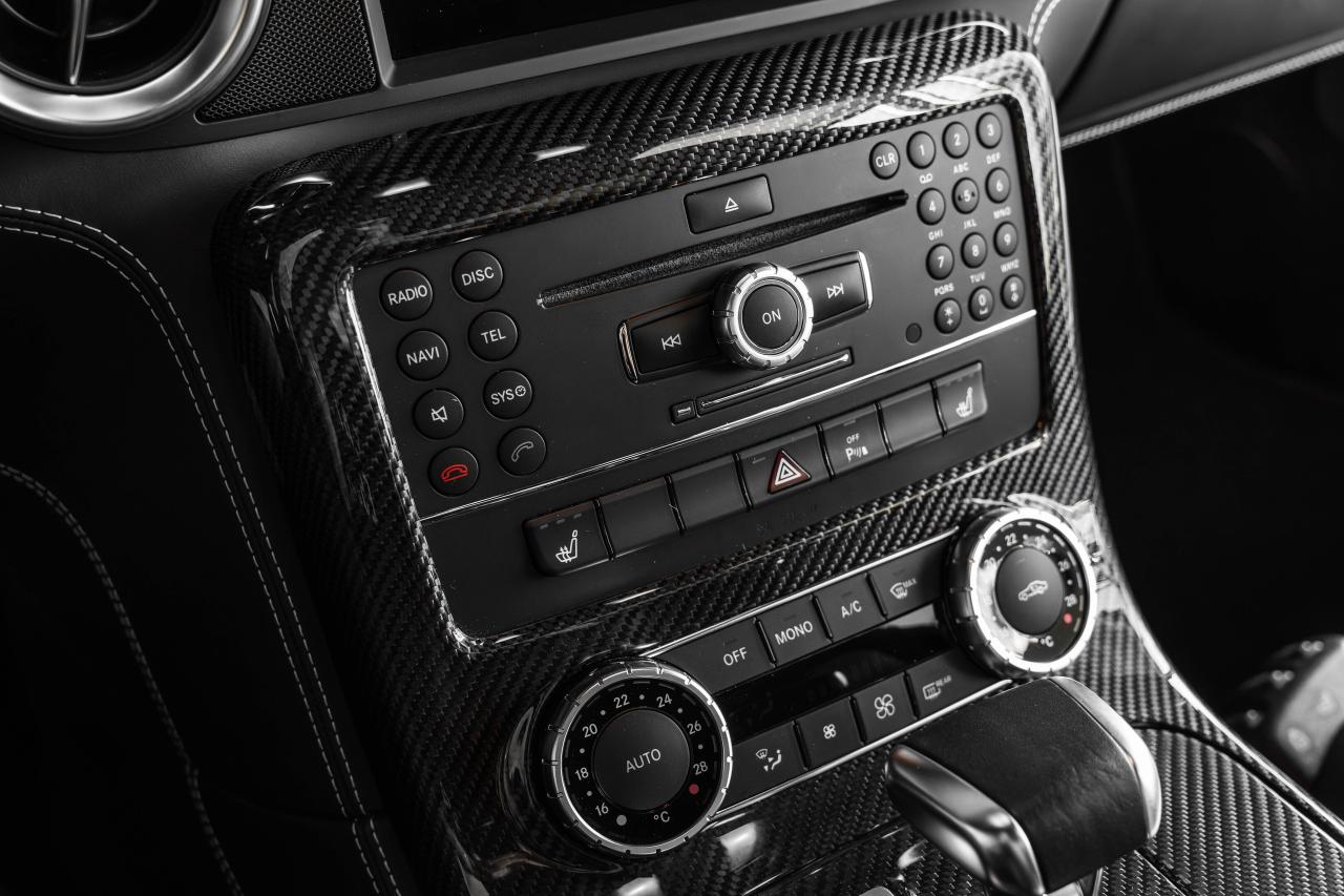 2011 Mercedes-Benz SLS AMG 2dr Cpe SLS AMG Photo