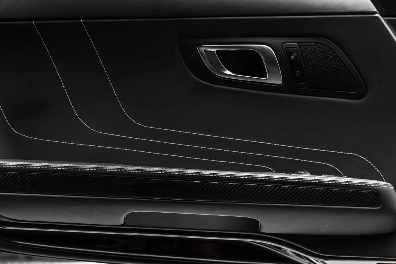 2011 Mercedes-Benz SLS AMG 2dr Cpe SLS AMG Photo