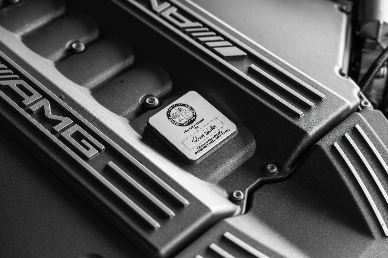 2011 Mercedes-Benz SLS AMG 2dr Cpe SLS AMG Photo