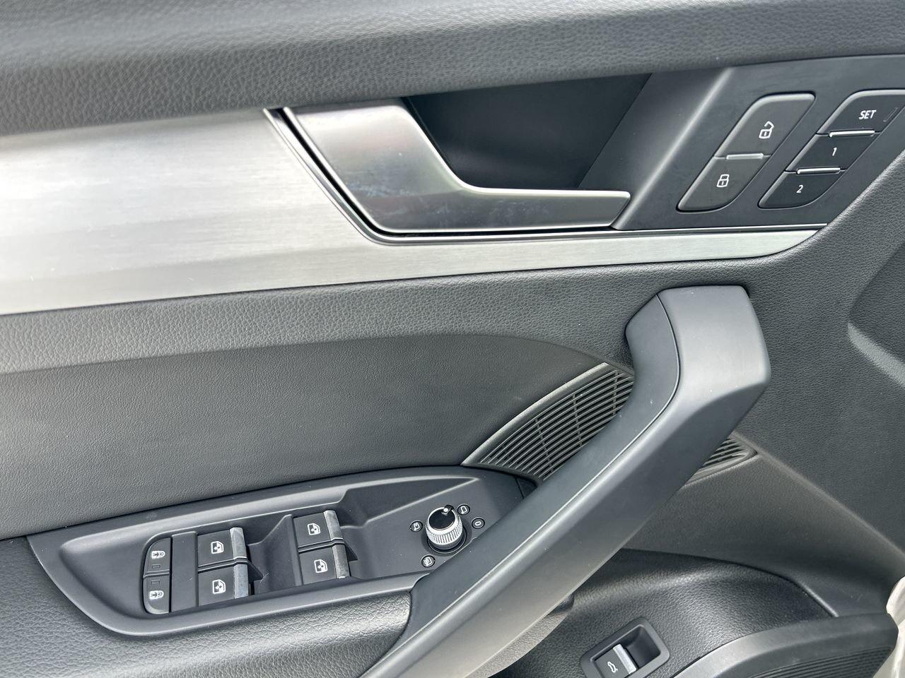 2023 Audi Q5 45 2.0T Technik   Comfort Interior   S Line Black Photo