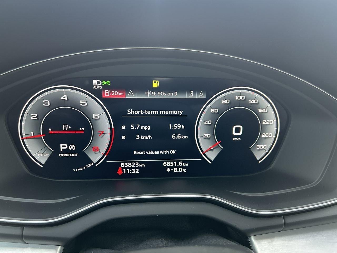 2023 Audi Q5 45 2.0T Technik   Comfort Interior   S Line Black Photo