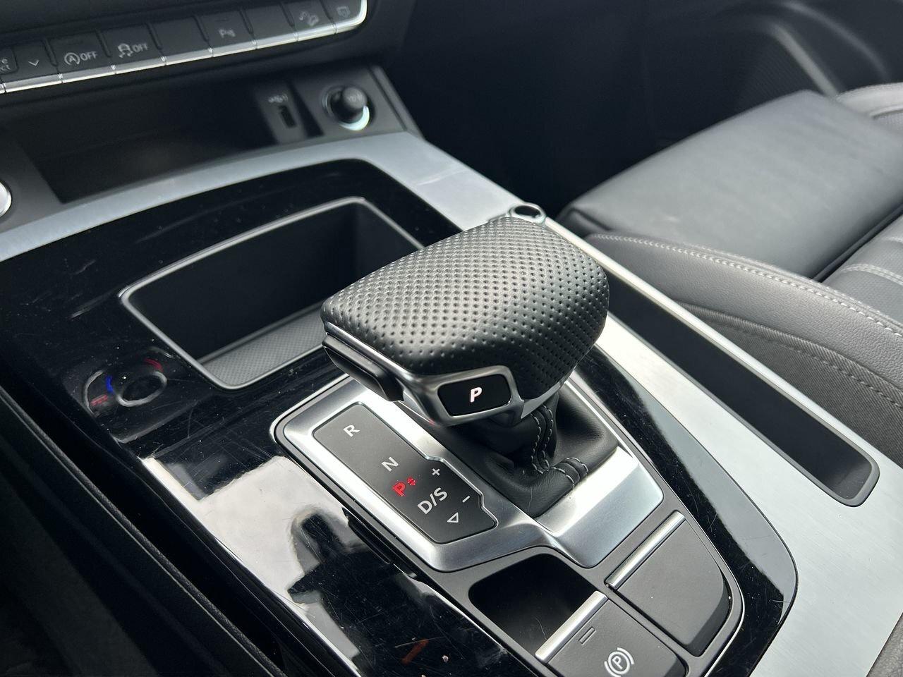 2023 Audi Q5 45 2.0T Technik   Comfort Interior   S Line Black Photo