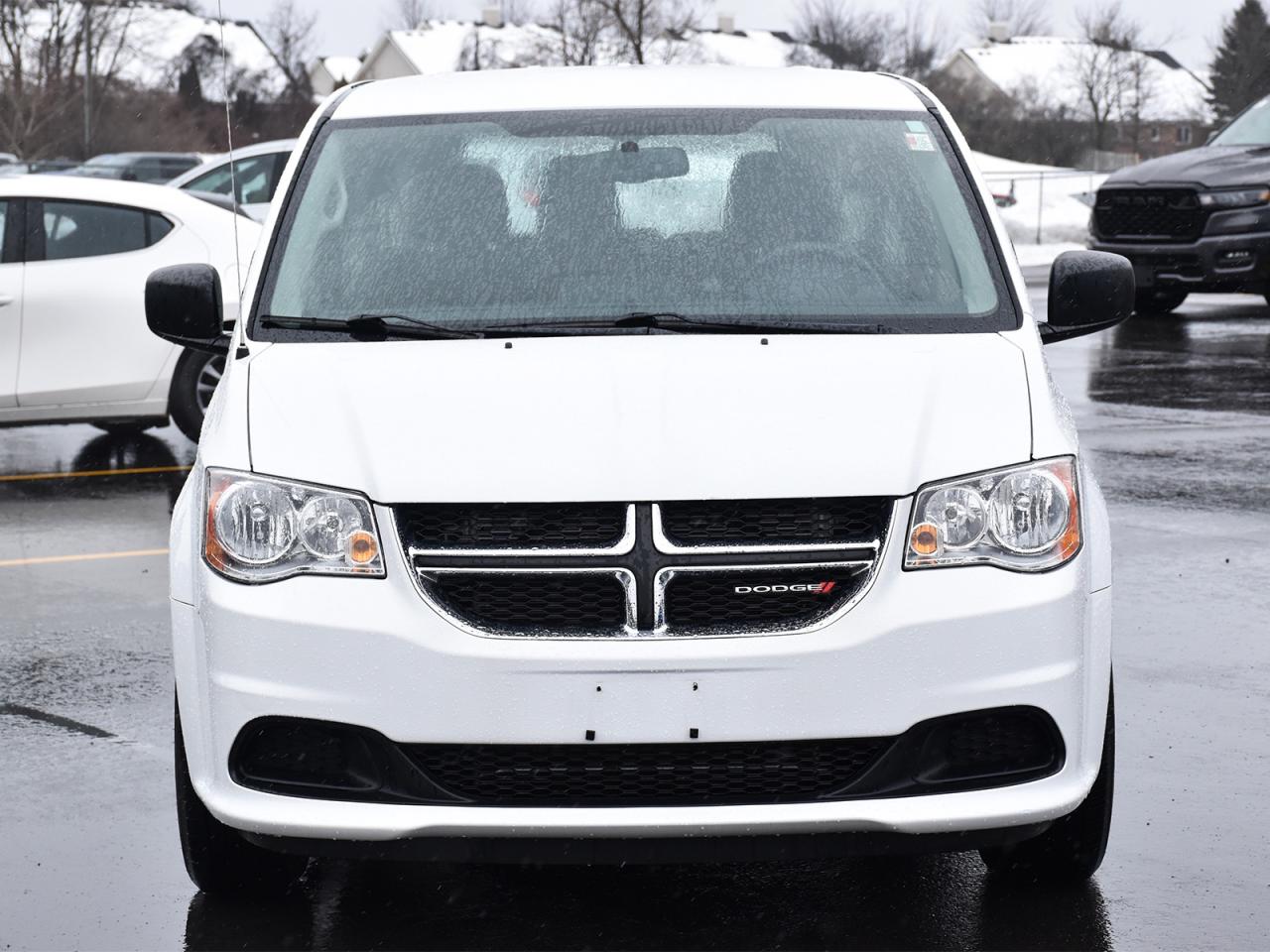 2017 Dodge Grand Caravan CVP/SXT Photo