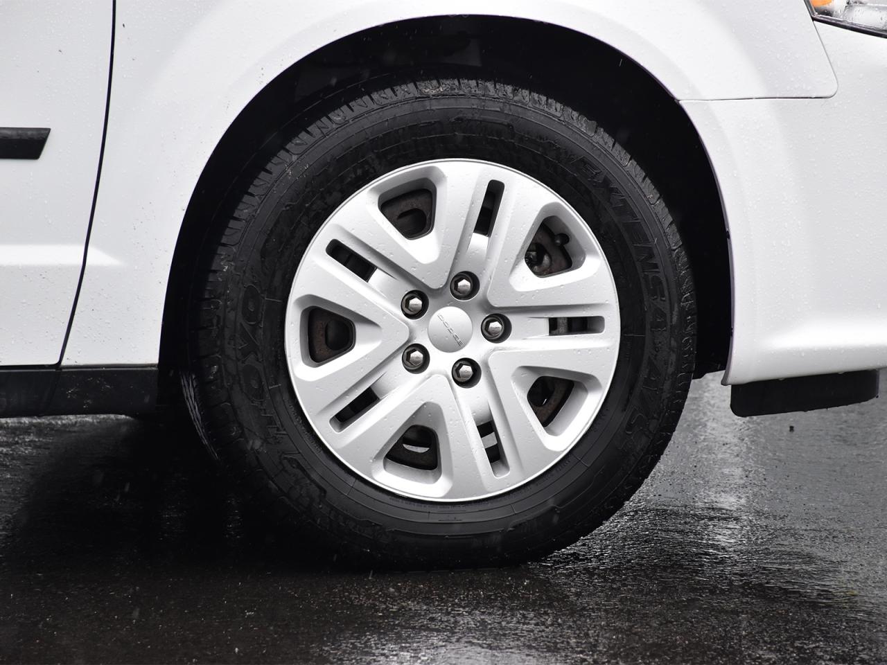 2017 Dodge Grand Caravan CVP/SXT Photo