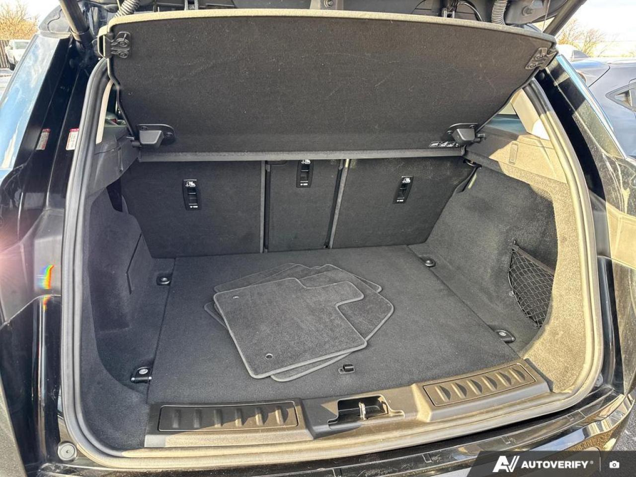 2020 Land Rover Range Rover Evoque S BACKUP CAM   BLUETOOTH   HTD SEATS   KEYLESS ENT Photo