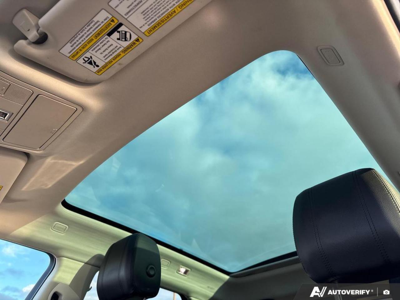 2020 Land Rover Range Rover Evoque S BACKUP CAM   BLUETOOTH   HTD SEATS   KEYLESS ENT Photo