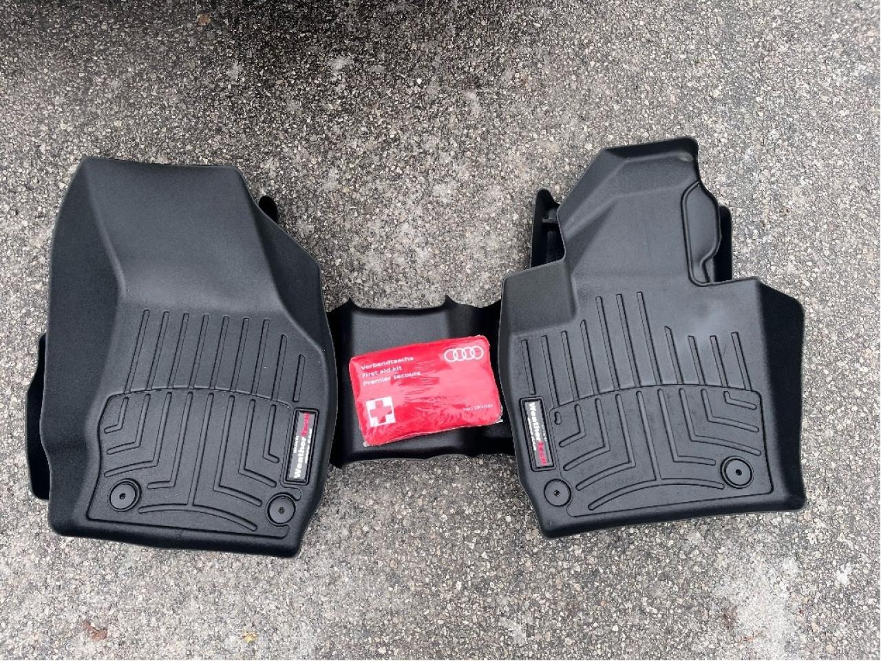 2018 Audi Q3 TECHNIK S-LINE CERTIFIED Photo