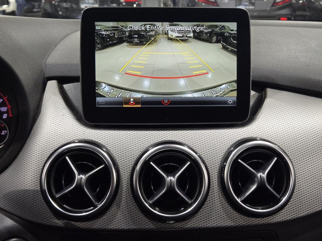 2018 Mercedes-Benz B-Class B 250 4MATIC Sports Tourer No Accidents Backup Cam Photo