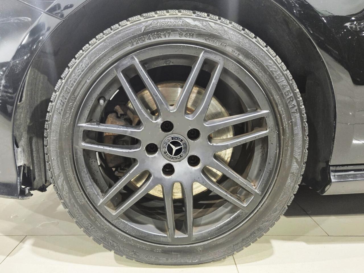 2018 Mercedes-Benz B-Class B 250 4MATIC Sports Tourer No Accidents Backup Cam Photo