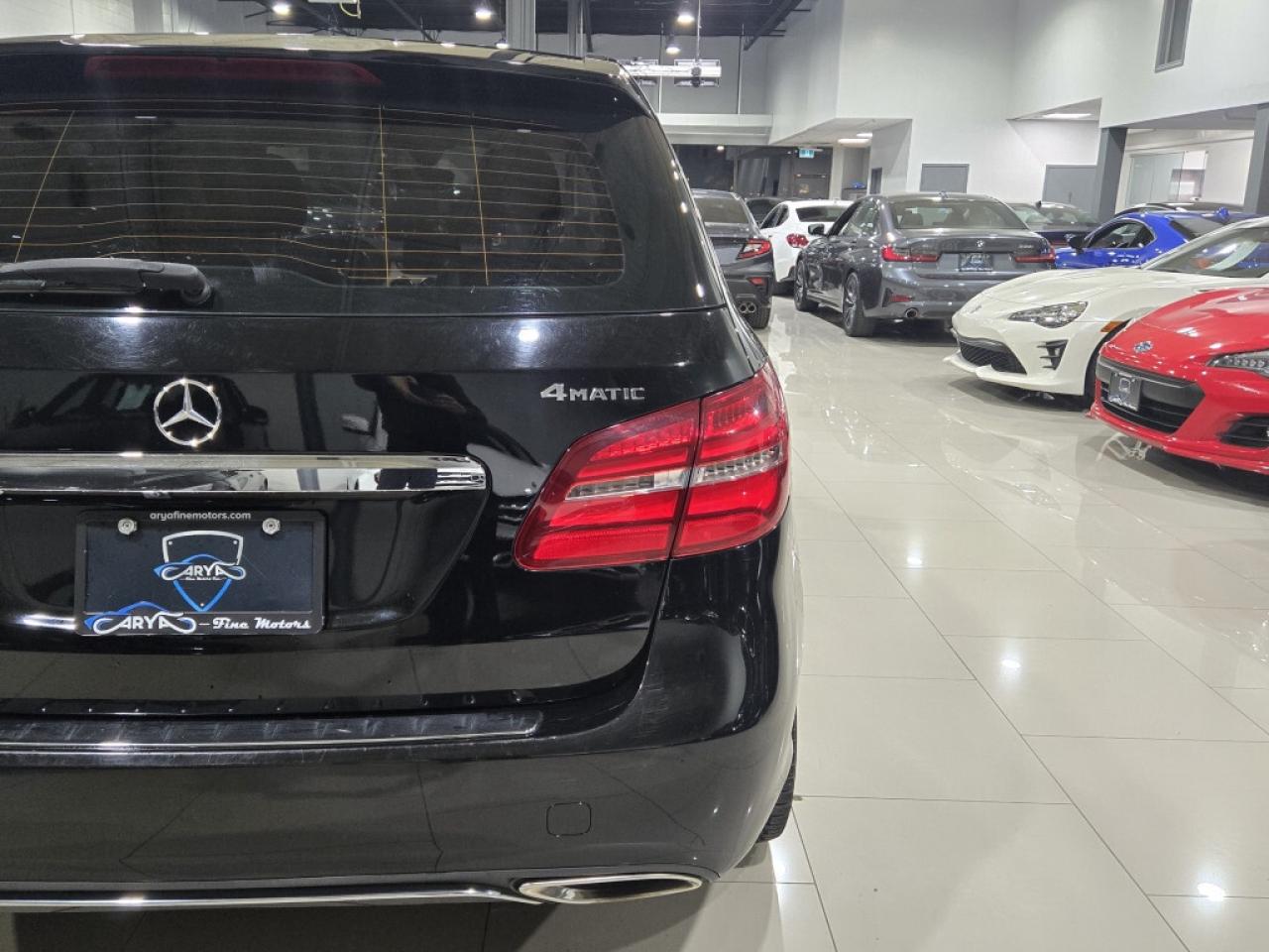 2018 Mercedes-Benz B-Class B 250 4MATIC Sports Tourer No Accidents Backup Cam Photo