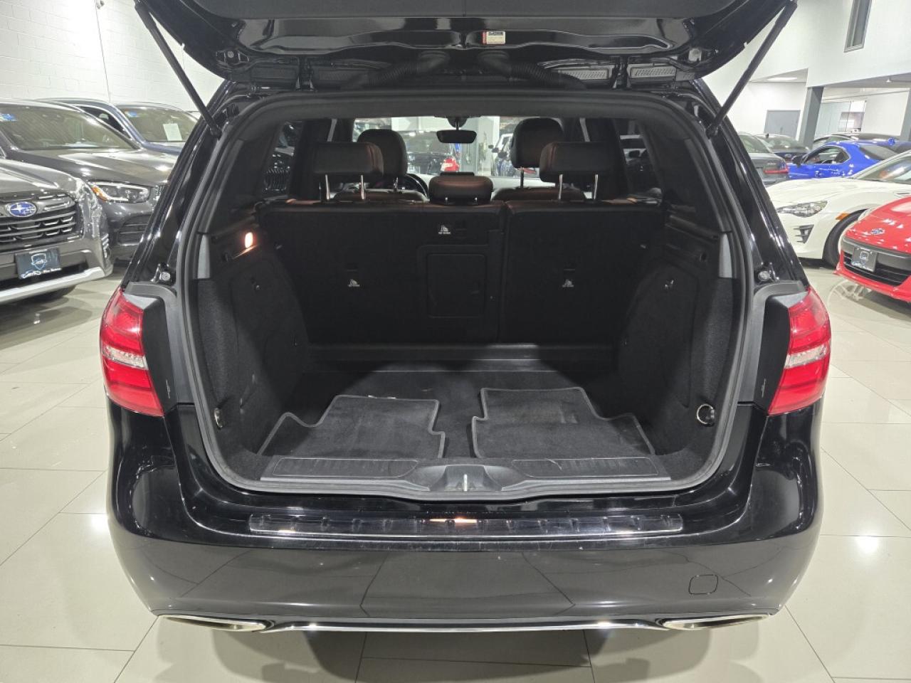 2018 Mercedes-Benz B-Class B 250 4MATIC Sports Tourer No Accidents Backup Cam Photo