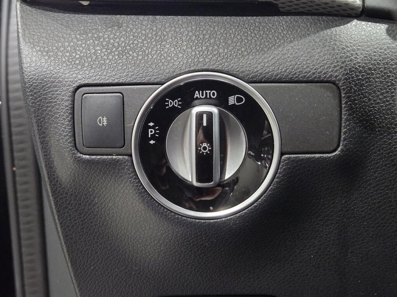 2018 Mercedes-Benz B-Class B 250 4MATIC Sports Tourer No Accidents Backup Cam Photo