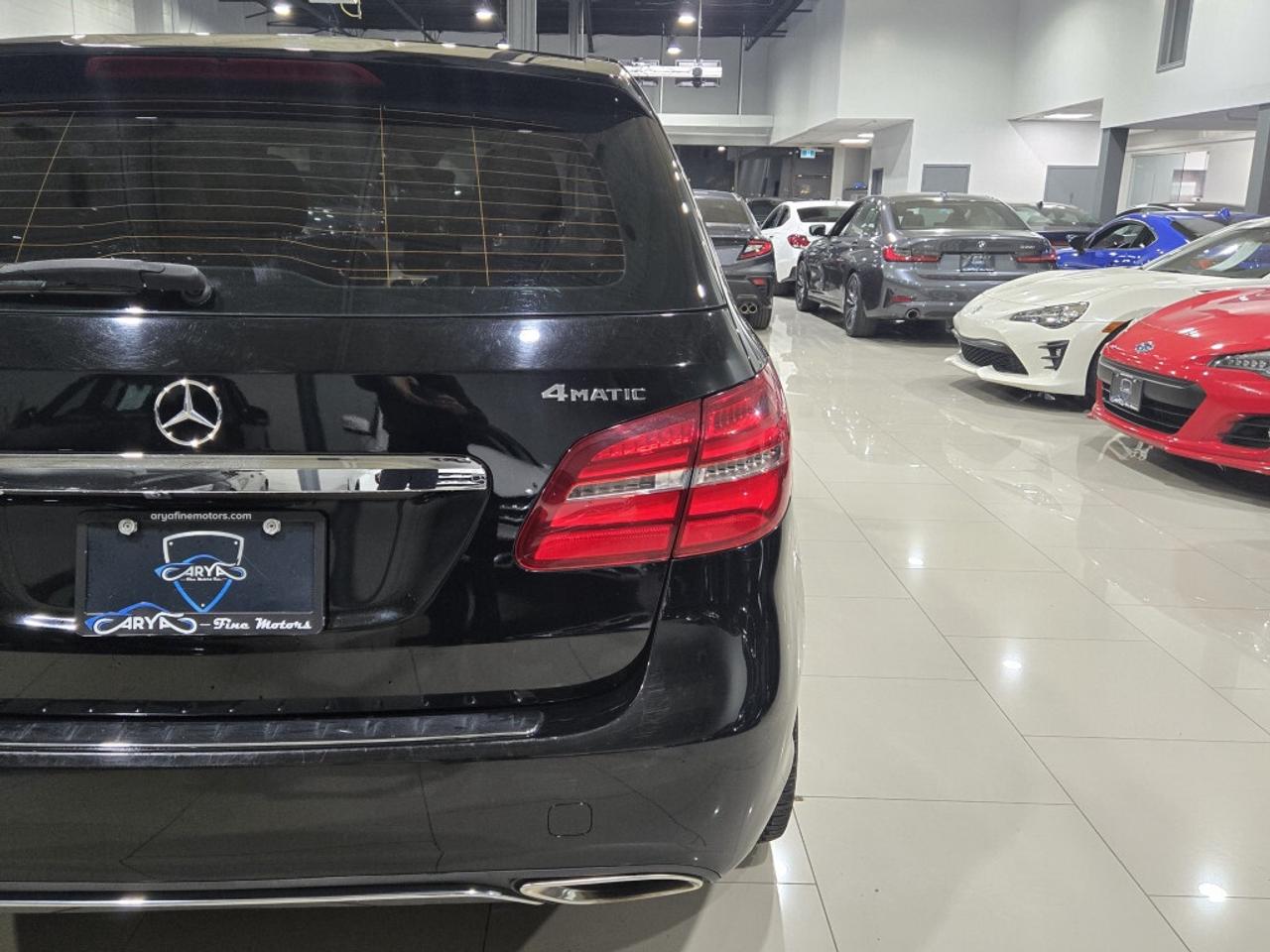 2018 Mercedes-Benz B-Class B 250 4MATIC Sports Tourer No Accidents Backup Cam Photo