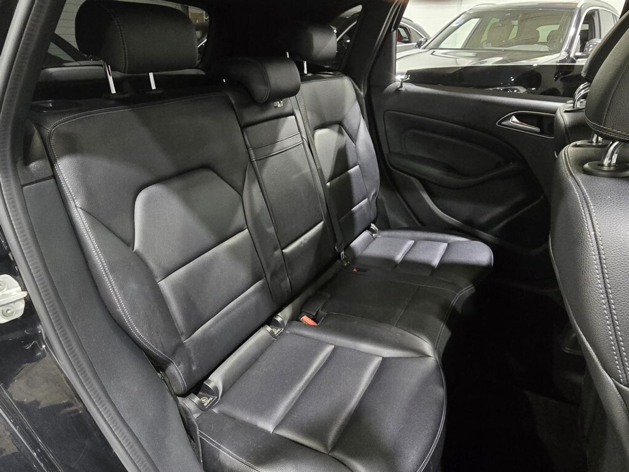 2018 Mercedes-Benz B-Class B 250 4MATIC Sports Tourer No Accidents Backup Cam Photo