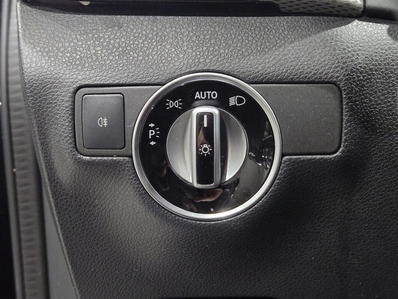 2018 Mercedes-Benz B-Class B 250 4MATIC Sports Tourer No Accidents Backup Cam Photo