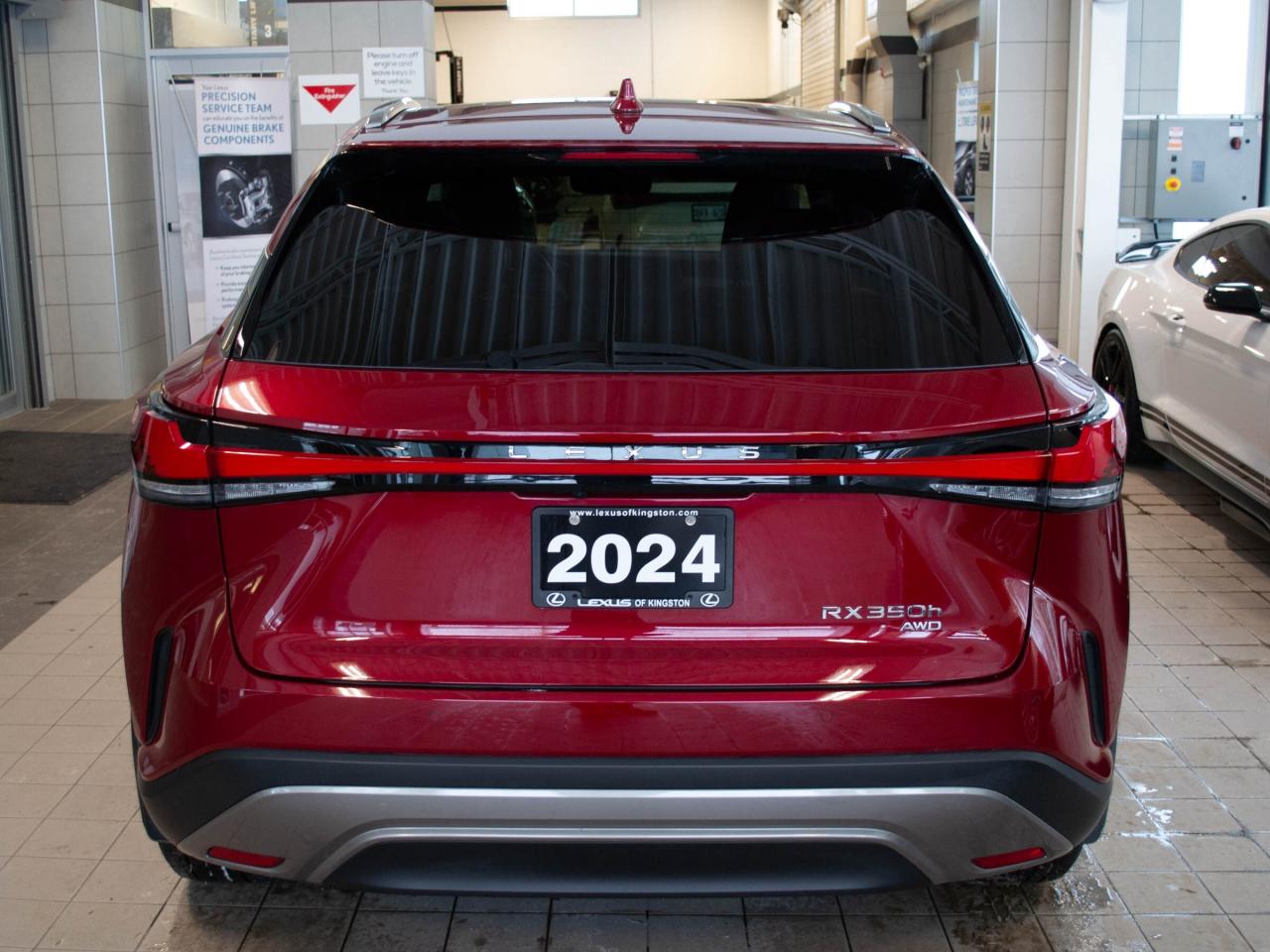 2024 Lexus RX 350H  Photo