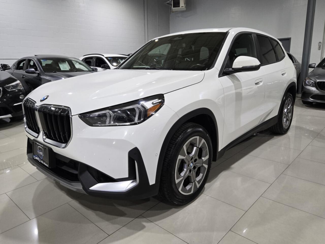 2024 BMW X1 xDrive28i AWD Sports Activity Vehicle RED LEATHER Photo4