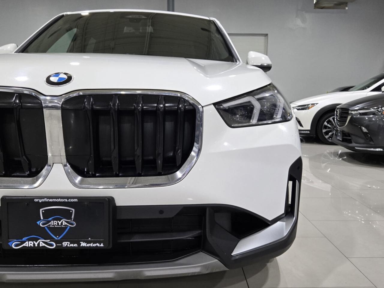 2024 BMW X1 xDrive28i AWD Sports Activity Vehicle RED LEATHER Photo