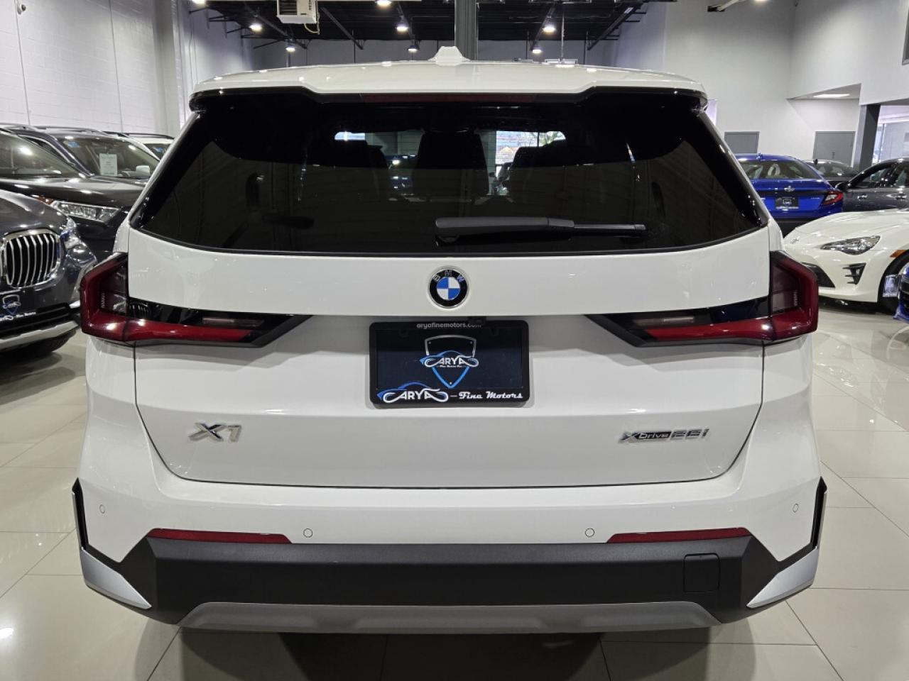 2024 BMW X1 xDrive28i AWD Sports Activity Vehicle RED LEATHER Photo