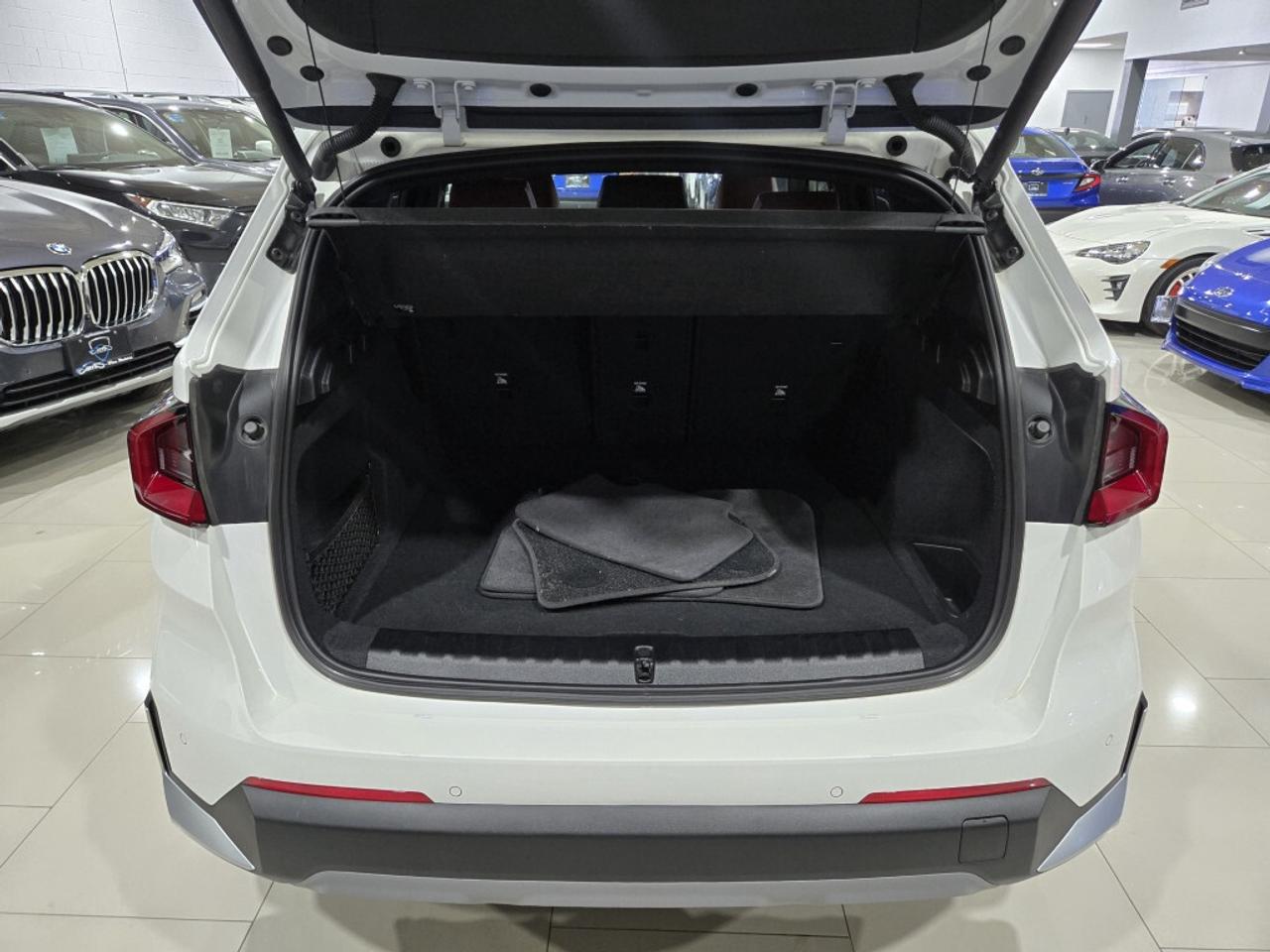 2024 BMW X1 xDrive28i AWD Sports Activity Vehicle RED LEATHER Photo