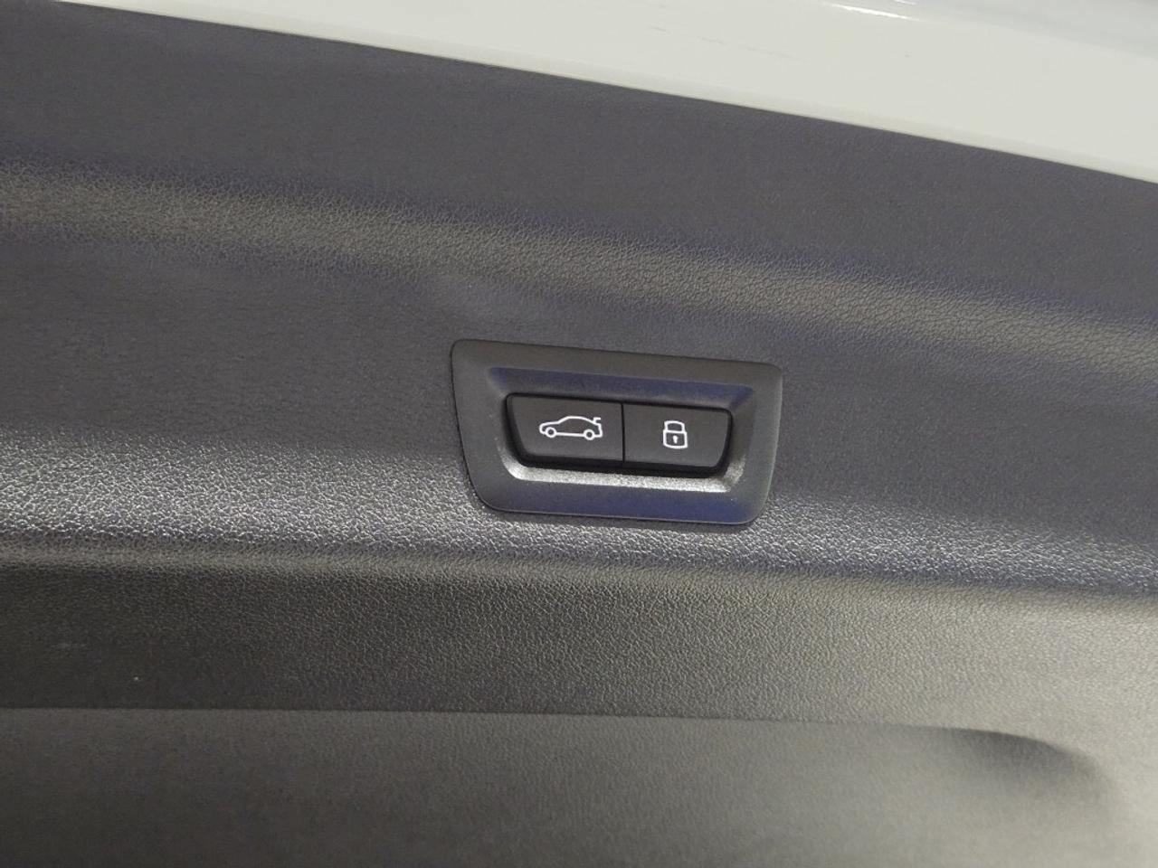 2024 BMW X1 xDrive28i AWD Sports Activity Vehicle RED LEATHER Photo