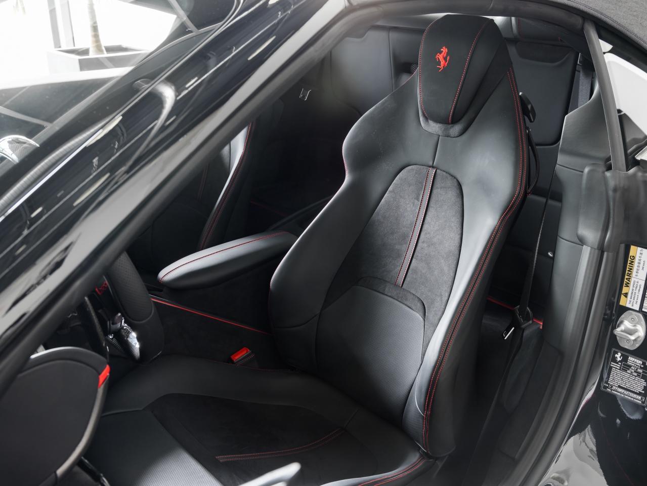 2026 Ferrari Roma Spider  Photo