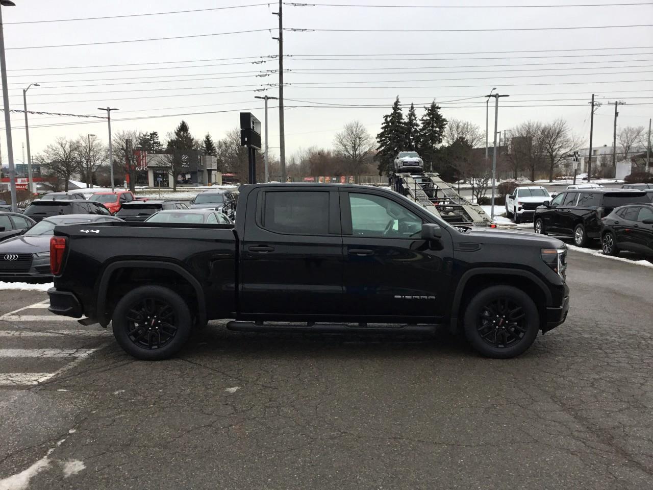2023 GMC Sierra 1500 PRO Photo