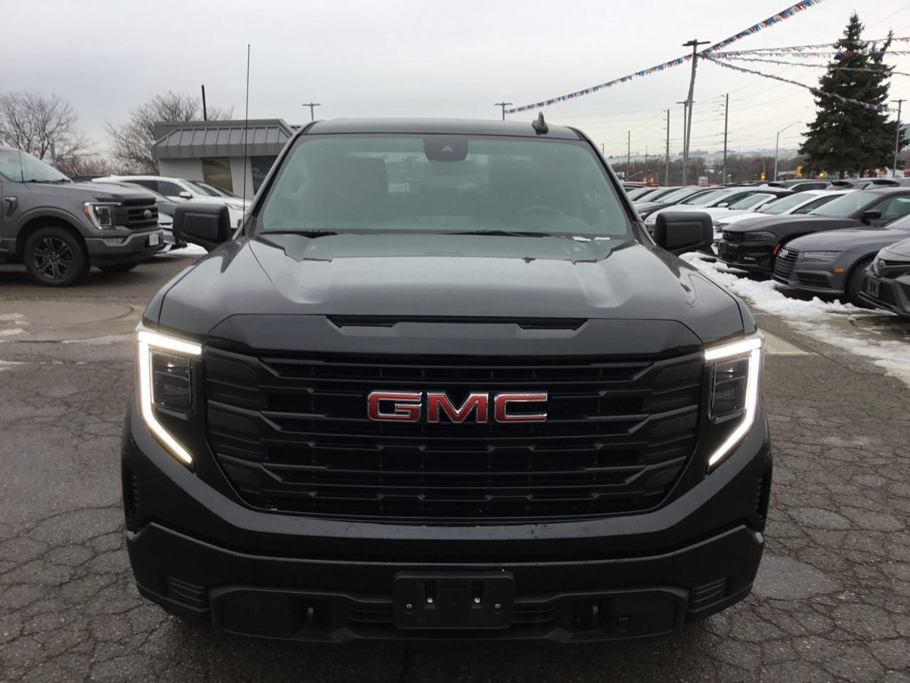 2023 GMC Sierra 1500 PRO Photo