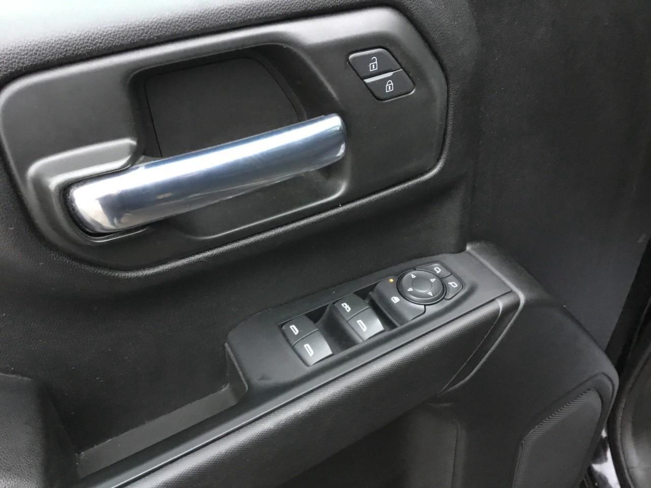 2023 GMC Sierra 1500 PRO Photo