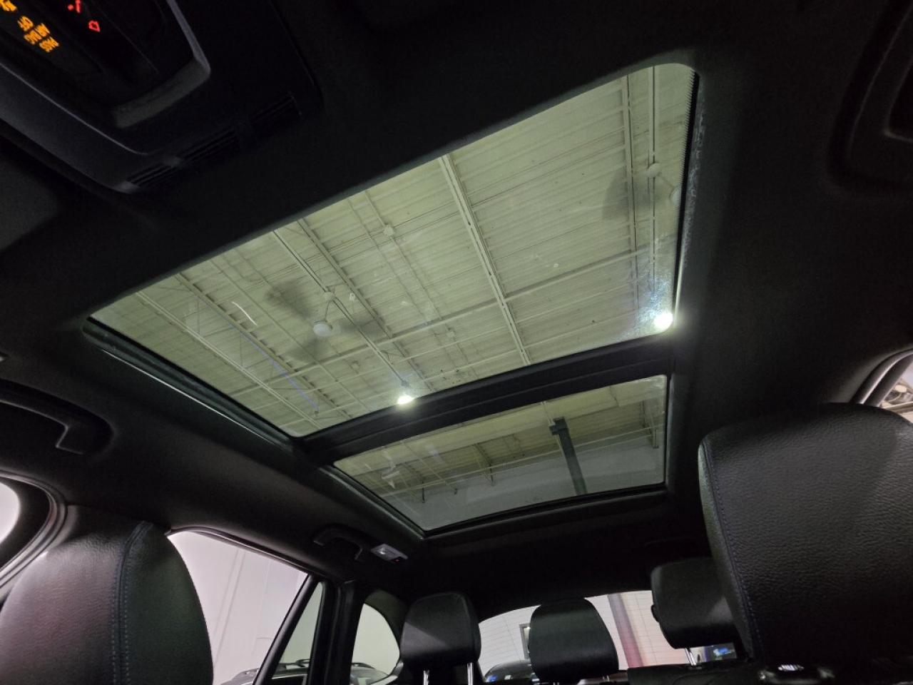 2021 BMW X1 xDrive28i 4dr AWD M-Sport PKG Navigation Backup Ca Photo