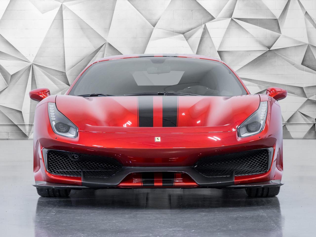 2019 Ferrari 488 Pista COUPE Photo